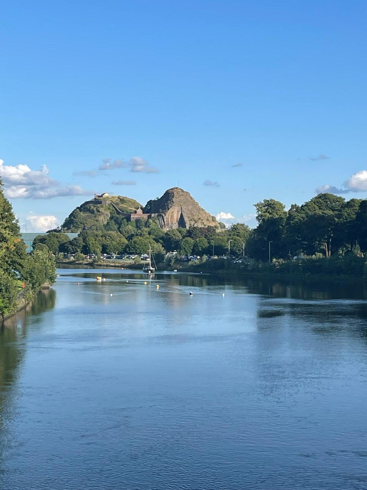 Dumbarton With A Viewアパートメント エクステリア 写真